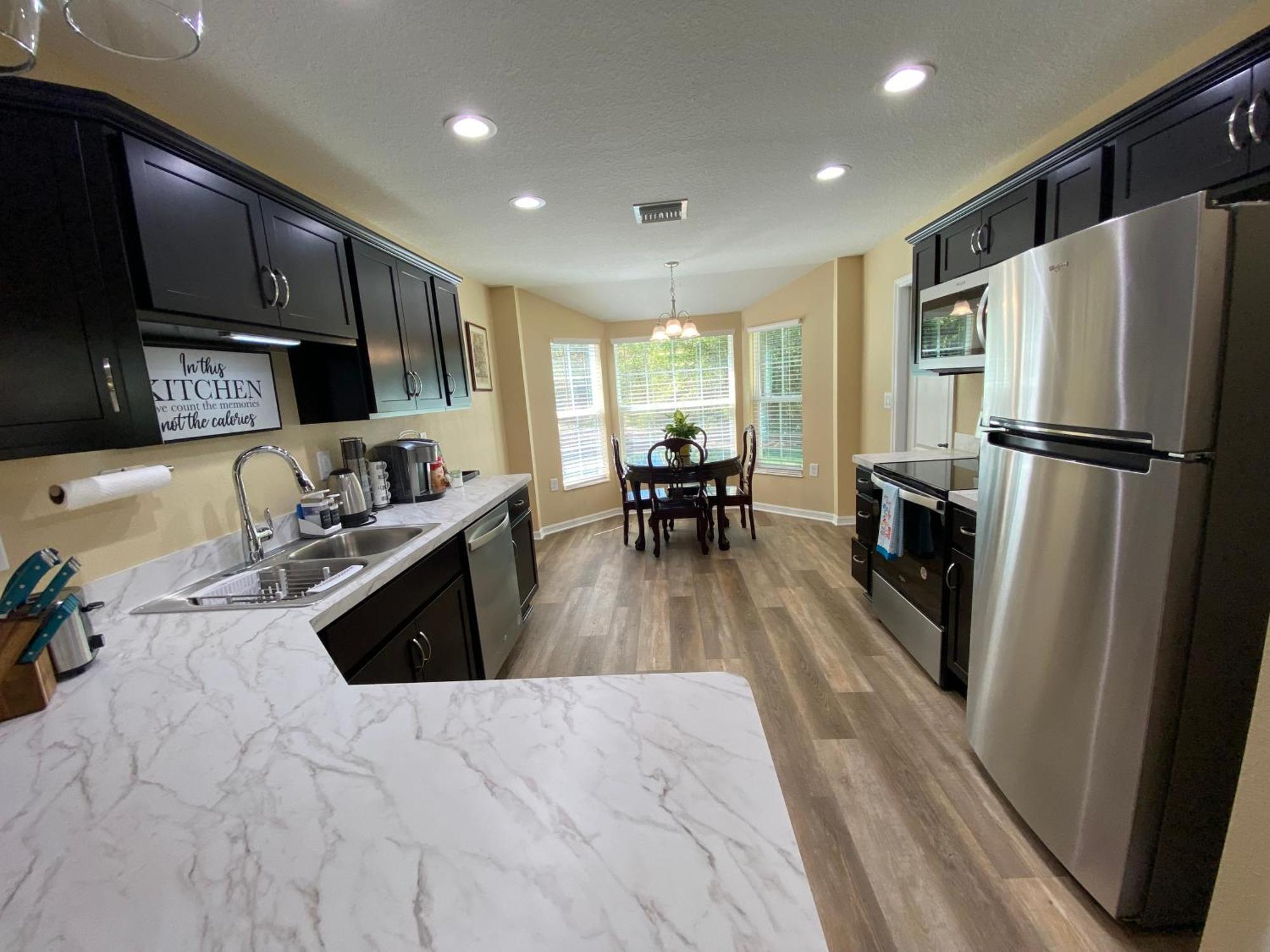 スプリングヒル Sundance' Acres *Brand New House*With Hot Tubヴィラ エクステリア 写真